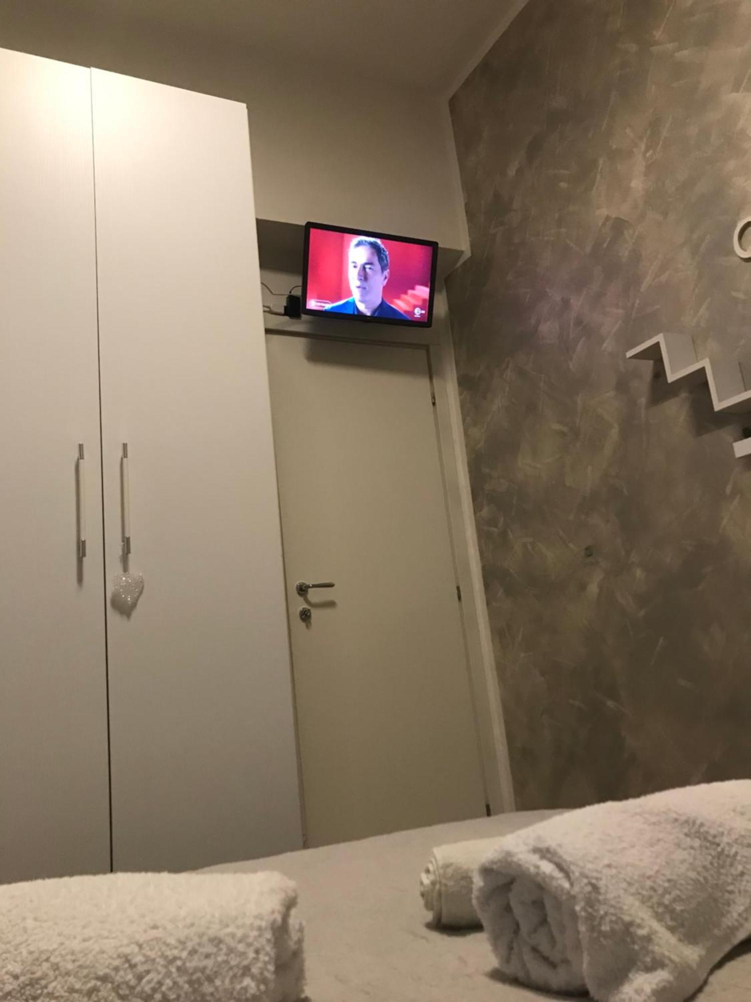 Via Serradifalco, Zona Via Dante 팔레르모 외부 사진
